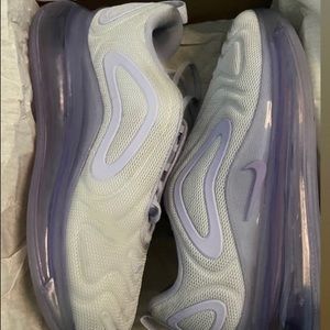 grey and purple nike air max 720